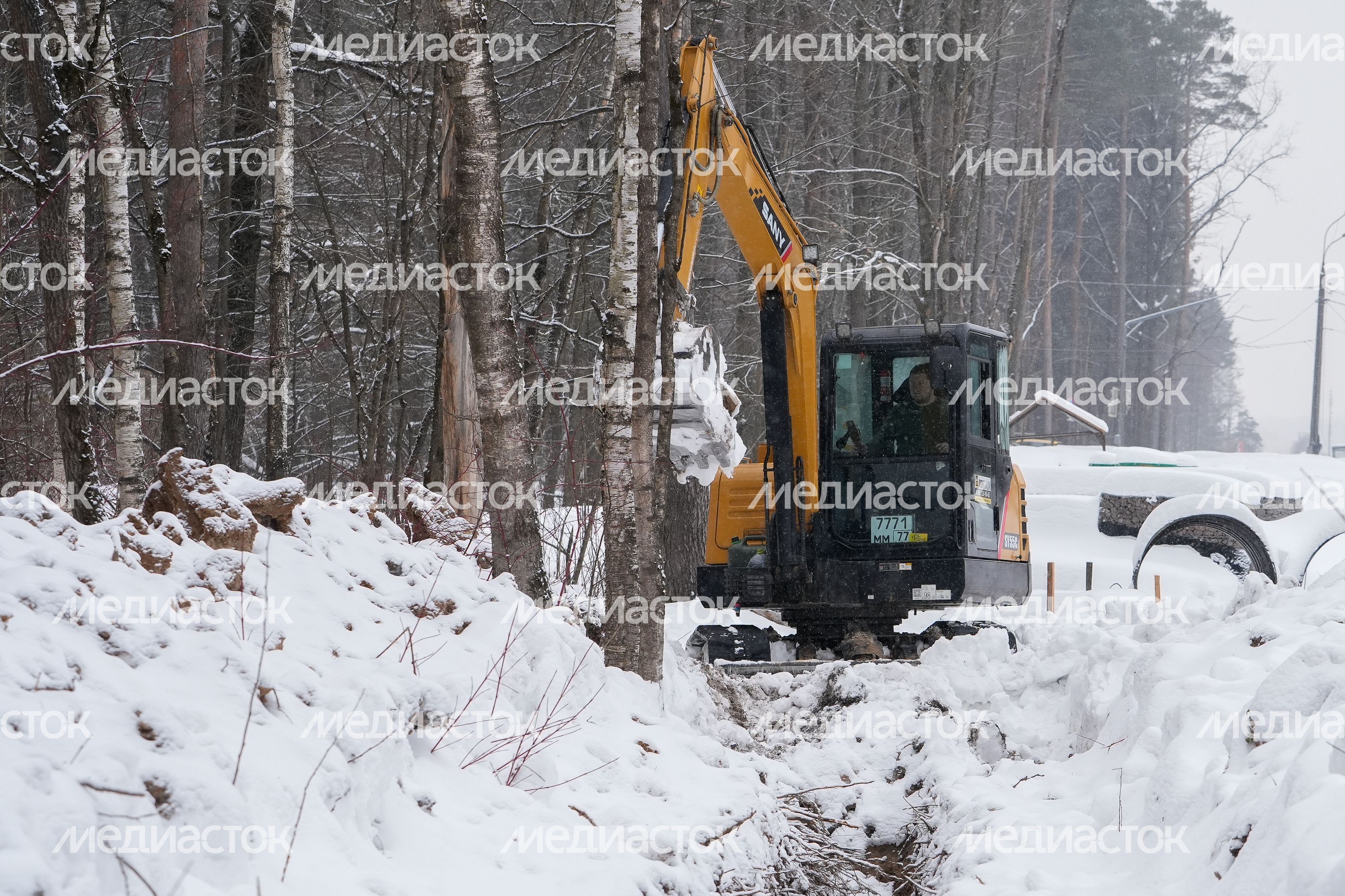Работы на Пироговском шоссе Работы на Пироговском шоссе