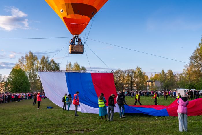 Воздушные шары поднялись в небо над Клином в фестивале воздухоплавания «Город на ладони»