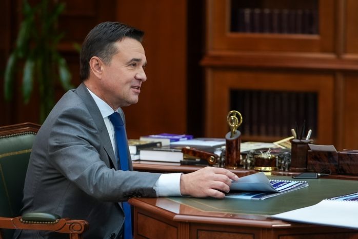 Андрей Воробьев обсудил развитие Власихи с главой ЗАТО Германом Потапчуком