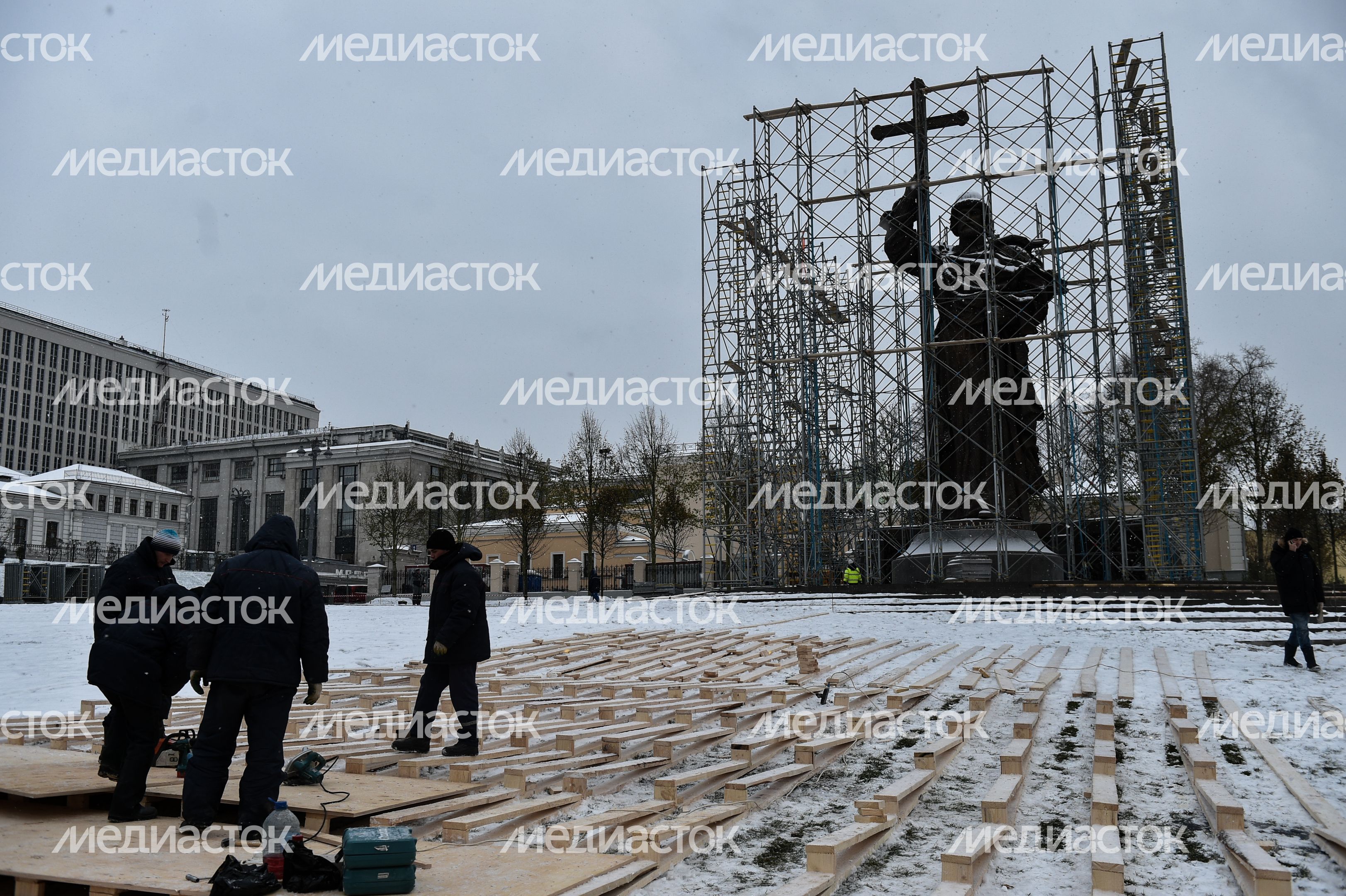 Памятник князю Владимиру в Москве