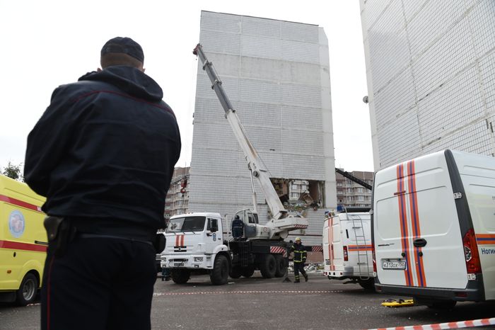 Кадры с места взрыва газа в жилом доме в Ногинске