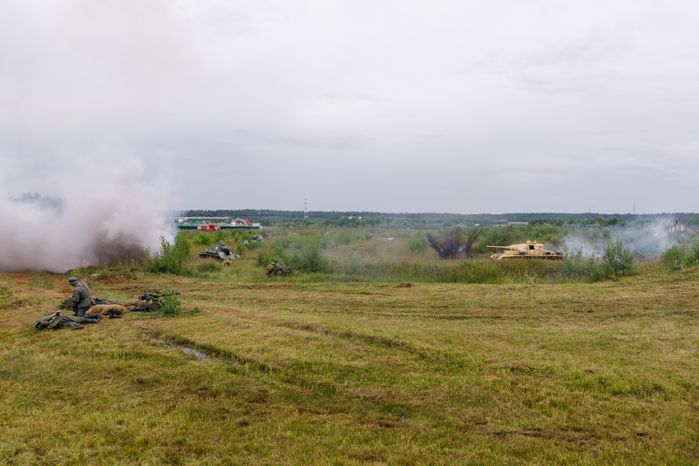 Эпизод Курской битвы под Прохоровкой на военно-исторической реконструкции в Центральном парке «Патриот»