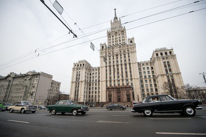 Автопробег в честь 55-летия полета Гагарина в Москве