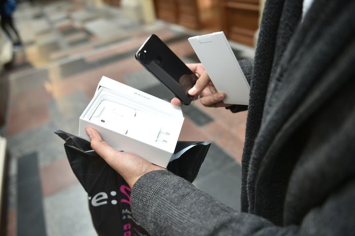 Старт продаж iPhone 7 и iPhone 7 Plus в ГУМе