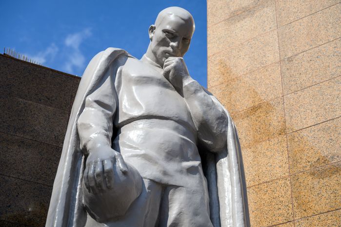 Мемориал Воинской славы «Воин-освободитель» в микрорайоне Пироговский округа Мытищи
