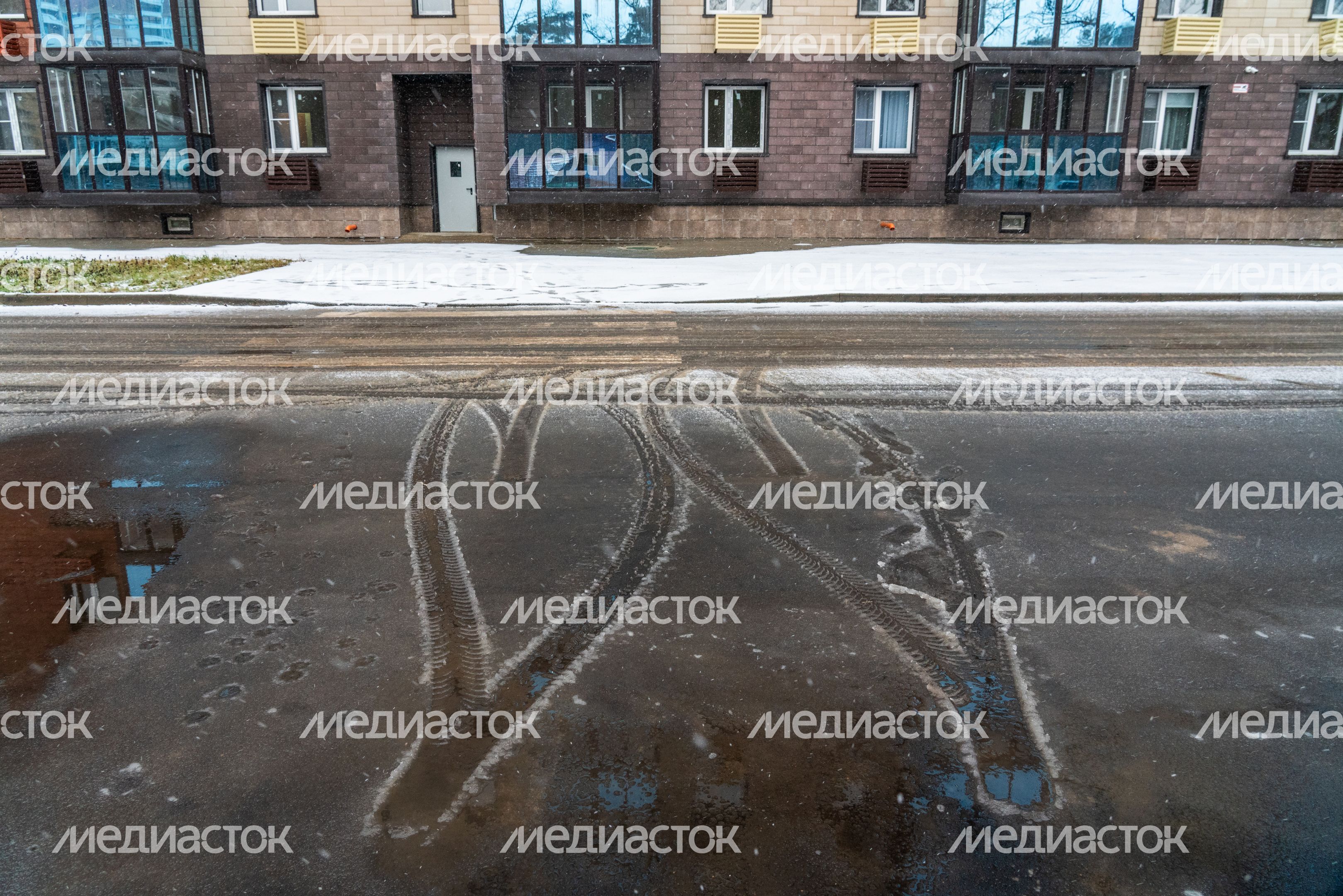 Многоквартирный дом для переселенцев из аварийного жилья в микрорайоне ДЗФС Дмитрова Многоквартирный дом для переселенцев из аварийного жилья в микрорайоне ДЗФС Дмитрова