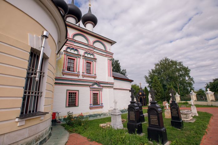 Чехов. Церковь Зачатия Анны Праведной