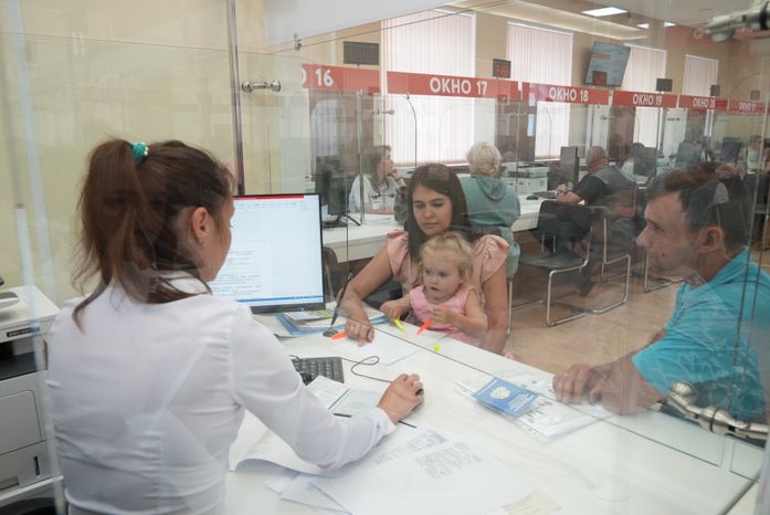 Более 5 тысяч жителей Донбасса и Украины получили помощь в Консультационном центре в Одинцове