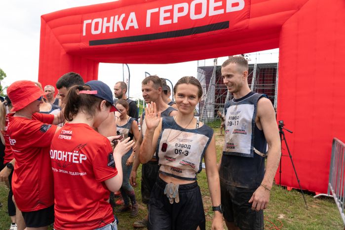 Гонка героев на полигоне Алабино собрала 1,5 тыс. человек