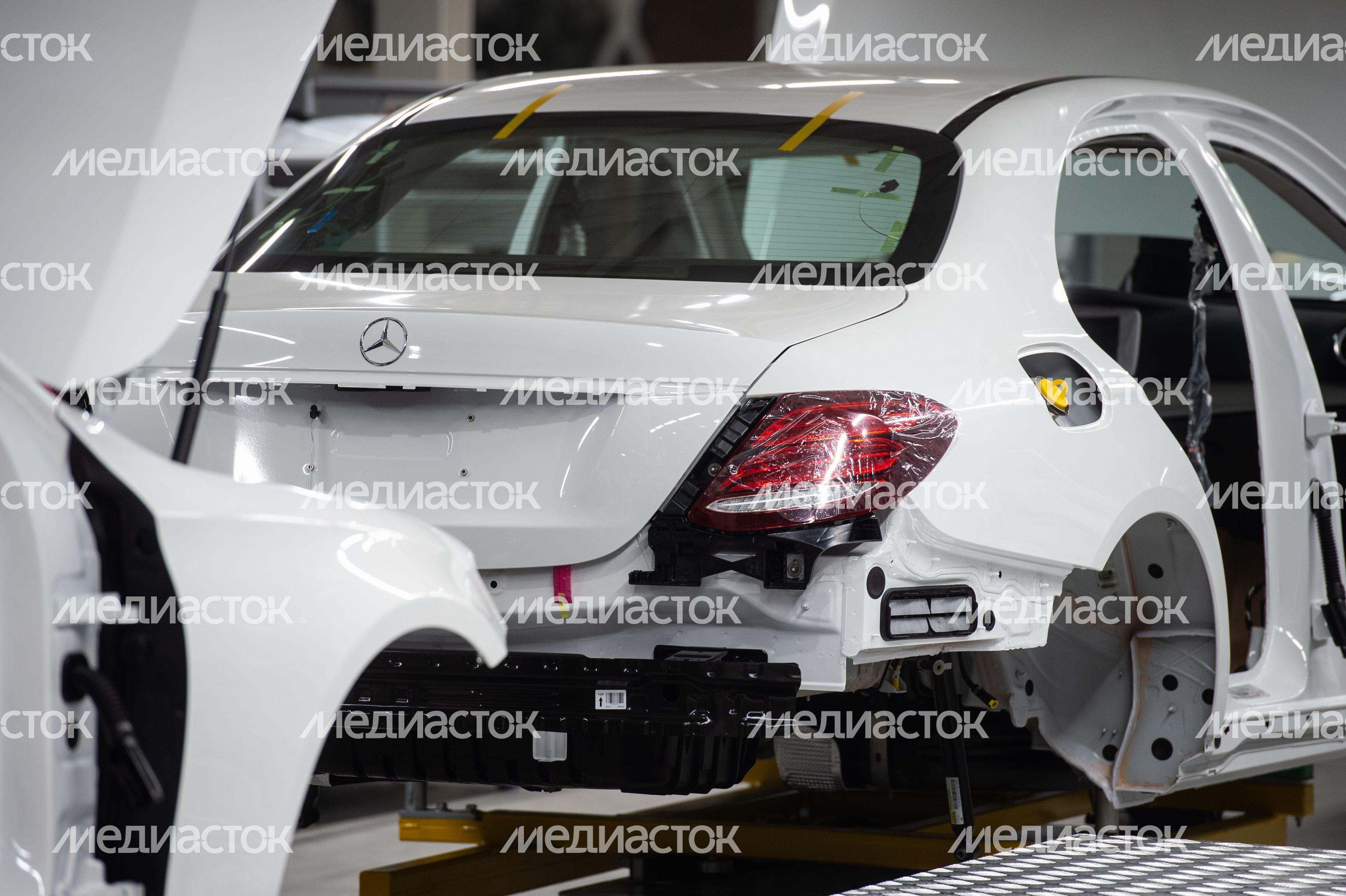 Открытие автомобильного завода Mercedes‑Benz в Подмосковье