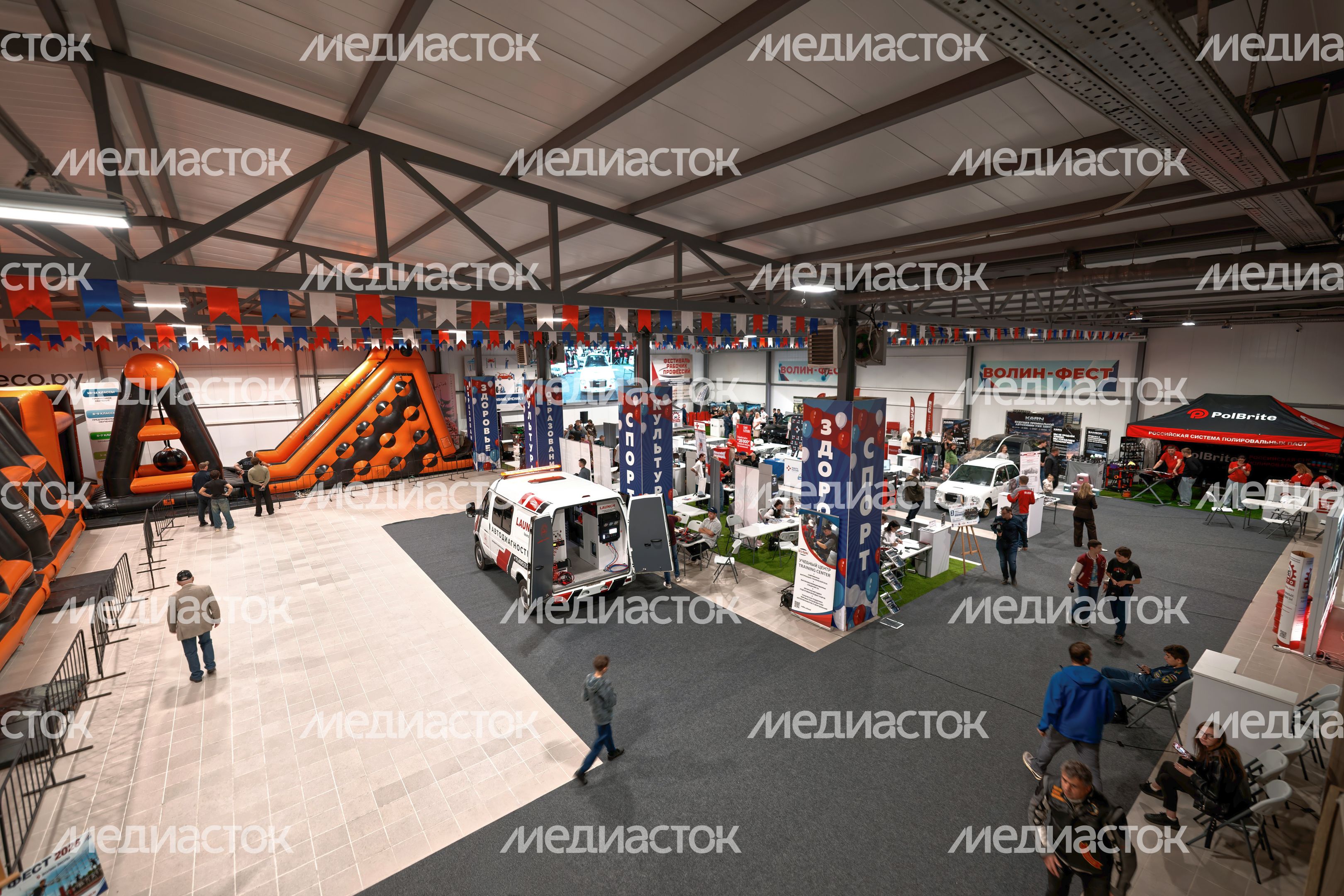 Профориетация для молодежи на фестивале «Волин Фест 2026» в поселке Большие Вяземы Одинцовского округа Профориетация для молодежи на фестивале «Волин Фест 2026» в поселке Большие Вяземы Одинцовского округа