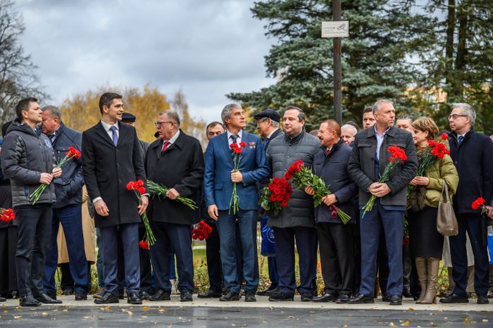 Торжественная встреча космонавтов-рекордсменов по пребыванию на МКС в Звездном городке