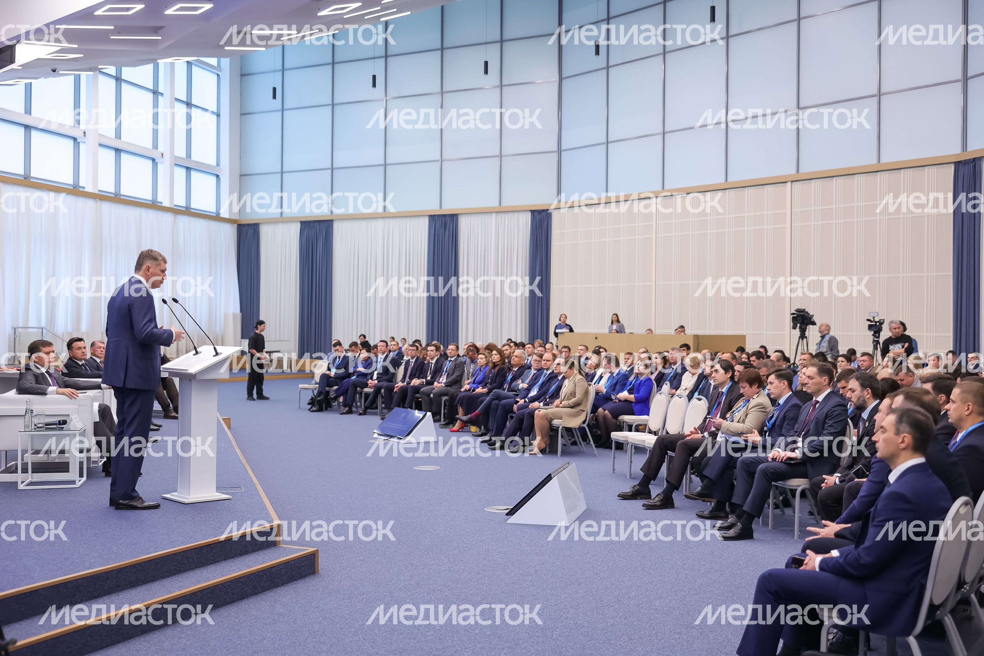 Съезд министров экономики субъектов России открылся в Доме правительства Подмосковья