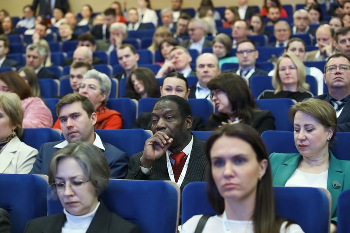 В Москве открылся IX Международный форум Финансового университета