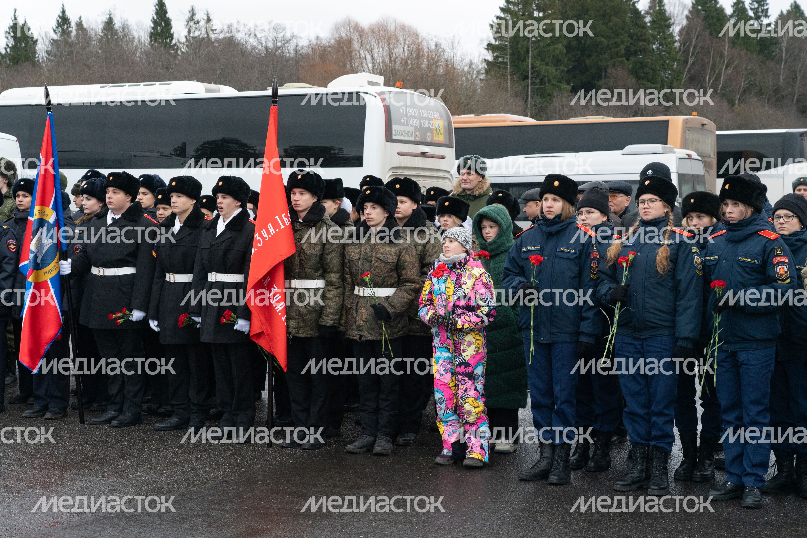 Торжественное мероприятие, посвященное подвигу 11 героев-саперов, в Волоколамском округе Торжественное мероприятие, посвященное подвигу 11 героев-саперов, в Волоколамском округе
