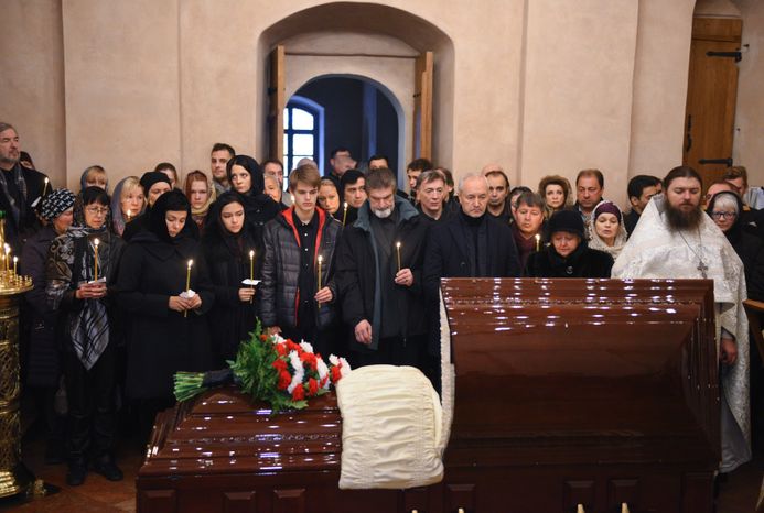 Церемония прощания с режиссером Георгием Юнгвальд-Хилькевичем в Москве