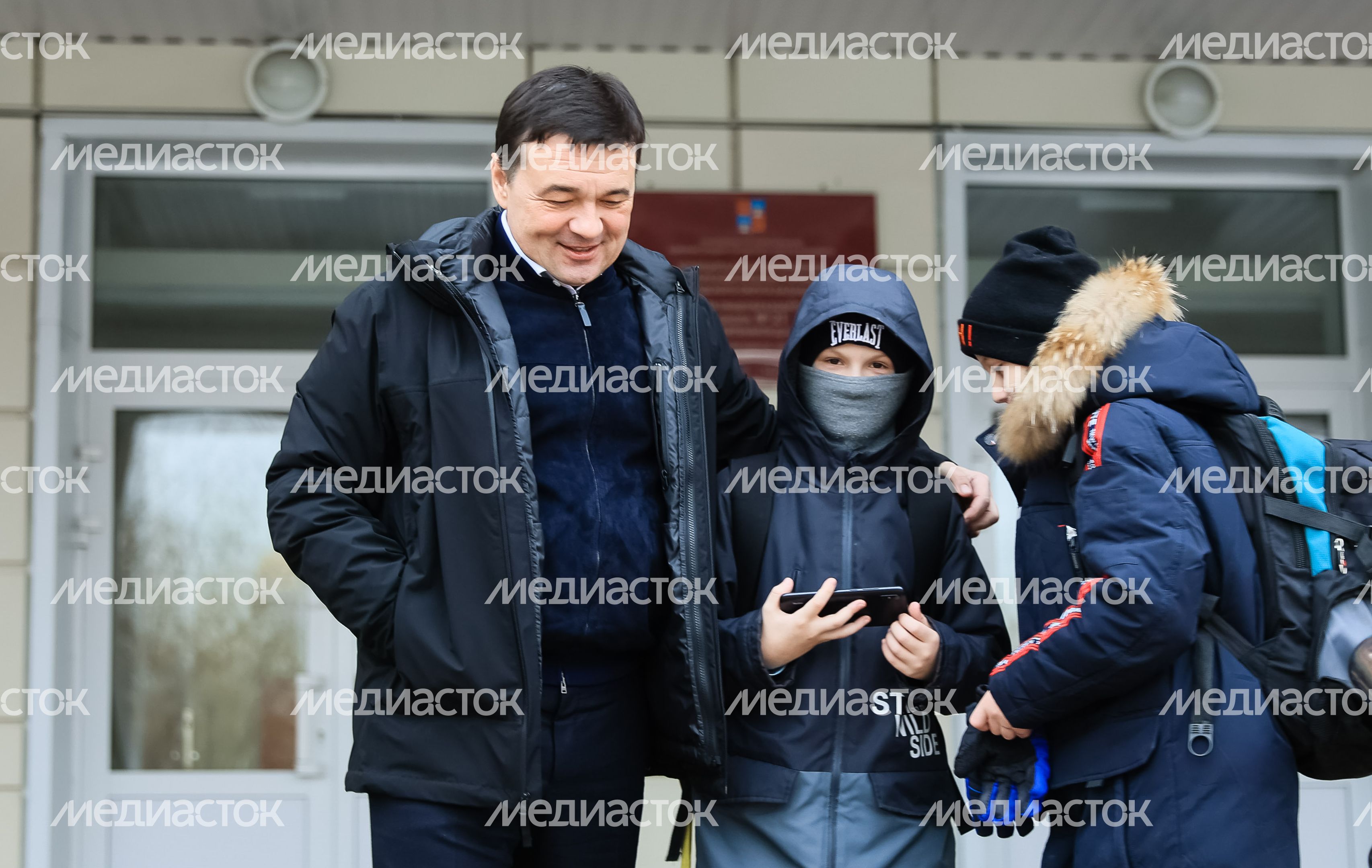 Встреча Губернатора Подмосковья со школьниками из Балашихи, чьи близкие находятся в зоне СВО