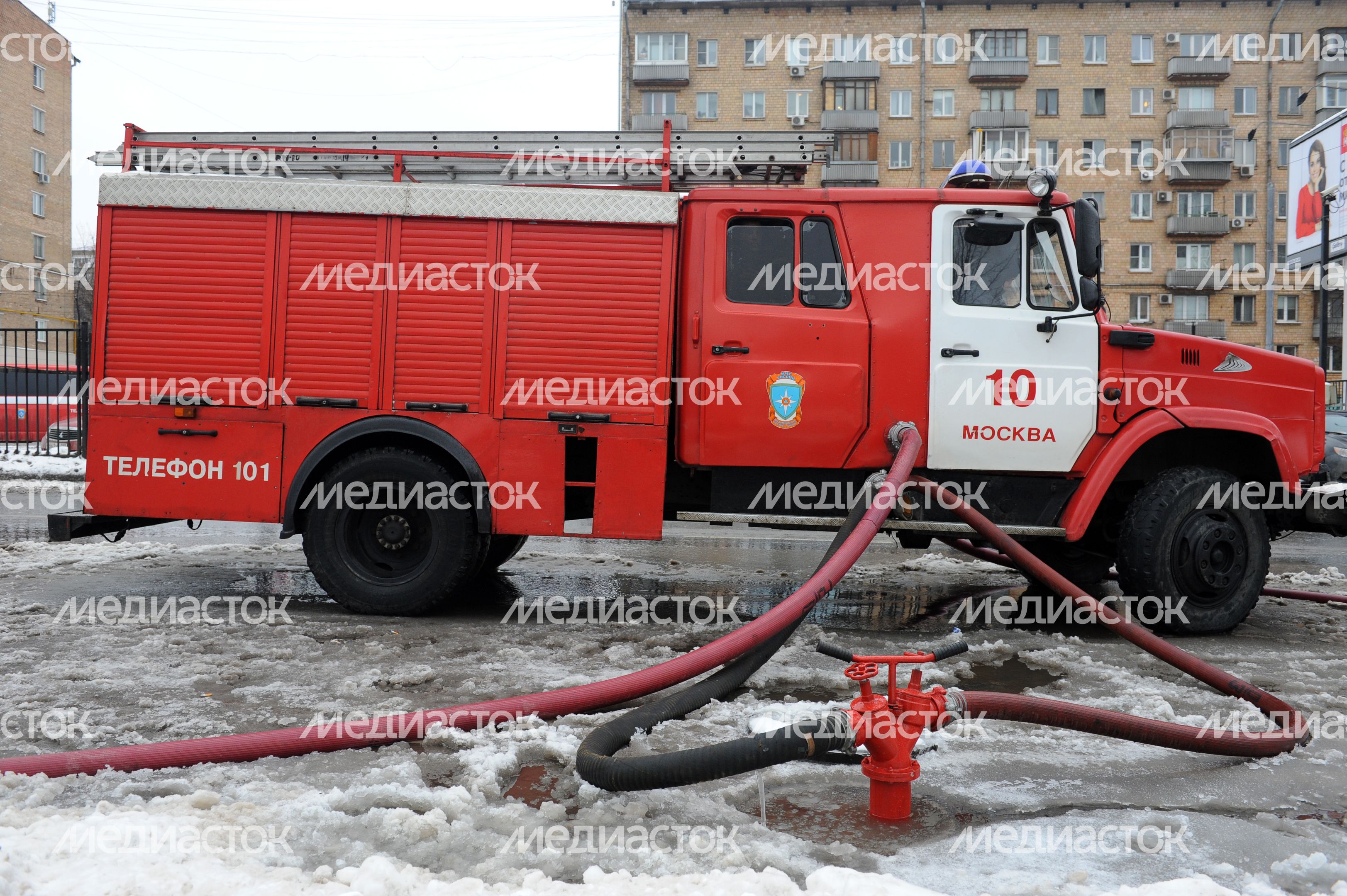 Пожар в библиотеке ИНИОН в Москве Пожар в библиотеке ИНИОН в Москве