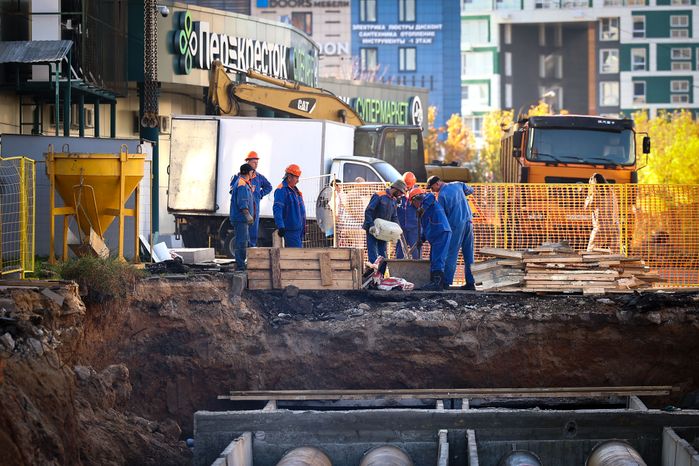 Осмотр новой котельной и реконструируемого участка теплосети в Королеве Губернатором Подмосковья