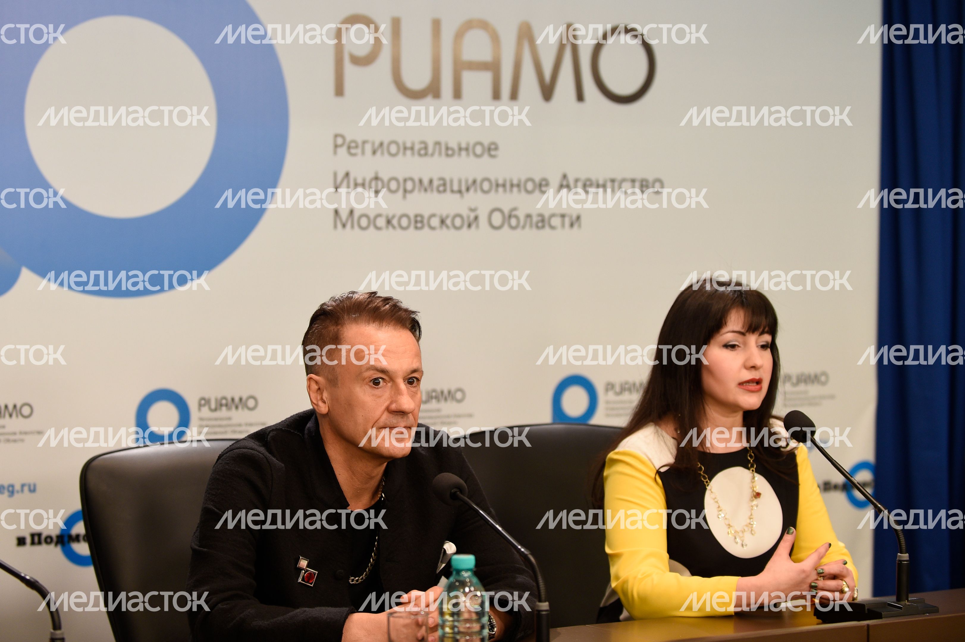 Пресс-конференция Олега Меньшикова в РИАМО
