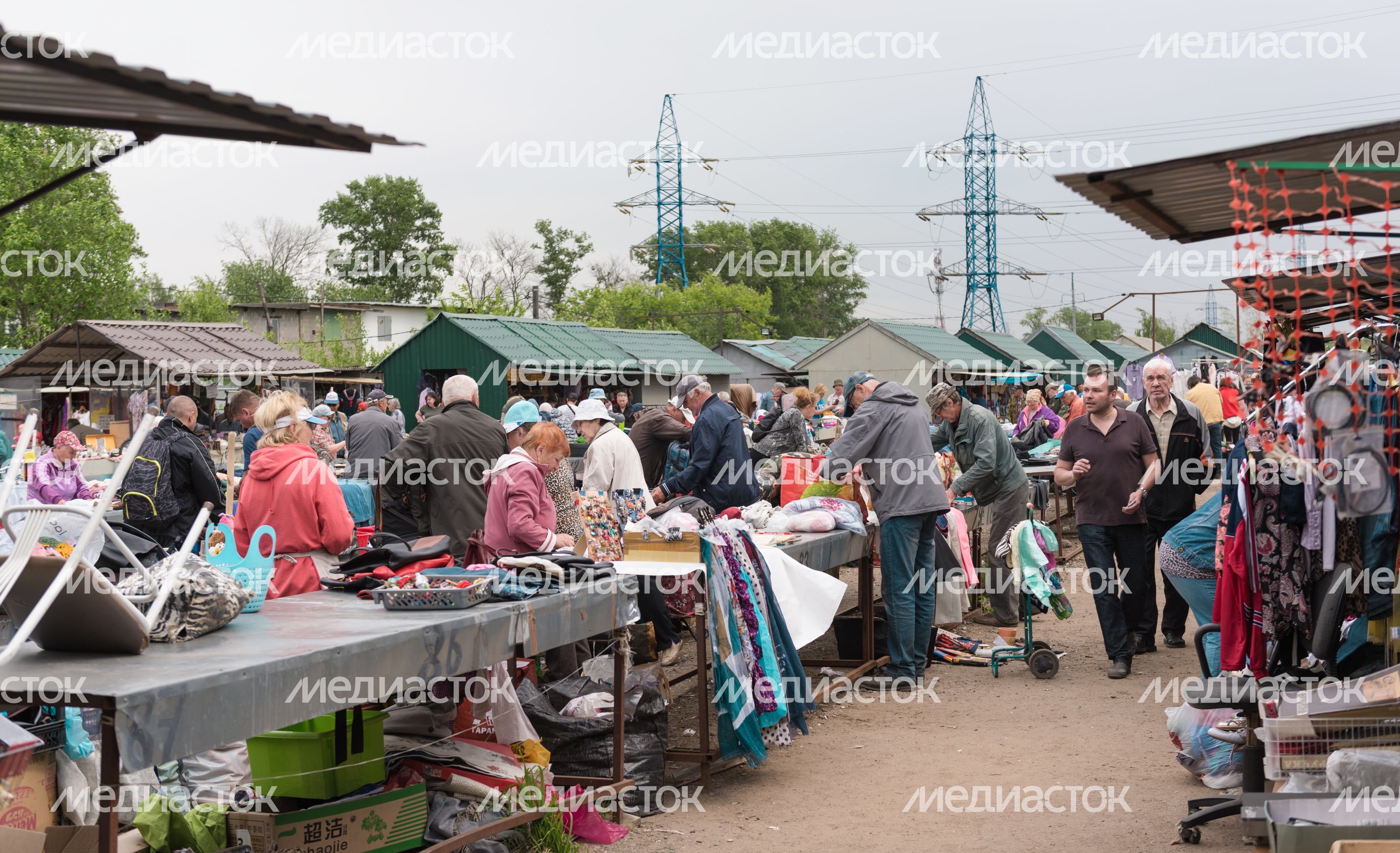 Блошиный рынок «Левша» в Новоподрезково