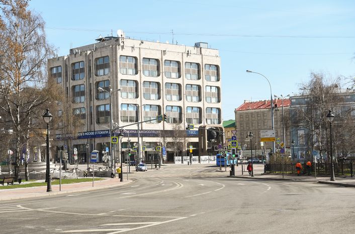 Нанесение дорожной разметки в Москве