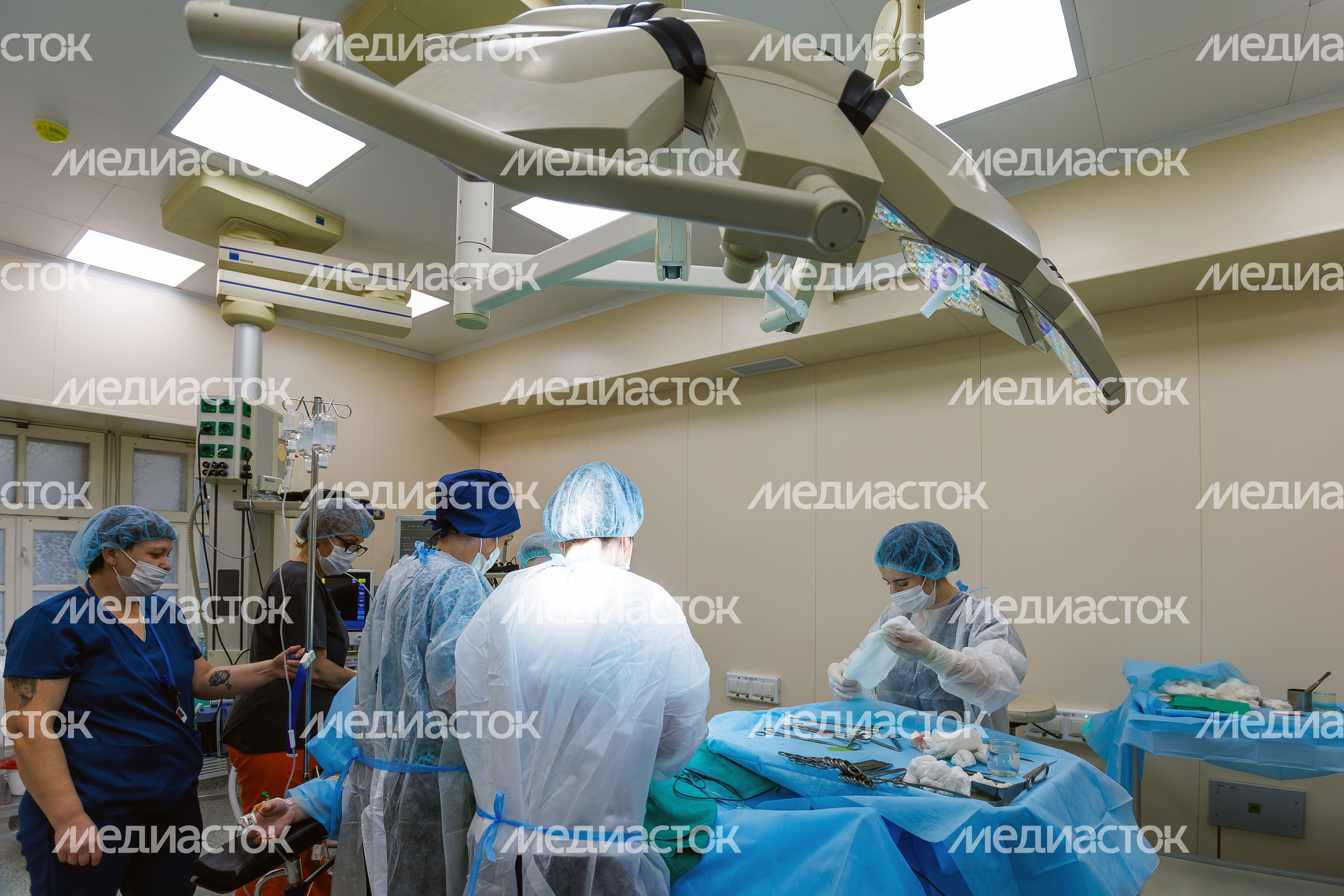 Операционная Московского областного НИИ акушерства и гинекологии имени академика В.И. Краснопольского (МОНИИАГ) Операционная Московского областного НИИ акушерства и гинекологии имени академика В.И. Краснопольского (МОНИИАГ)