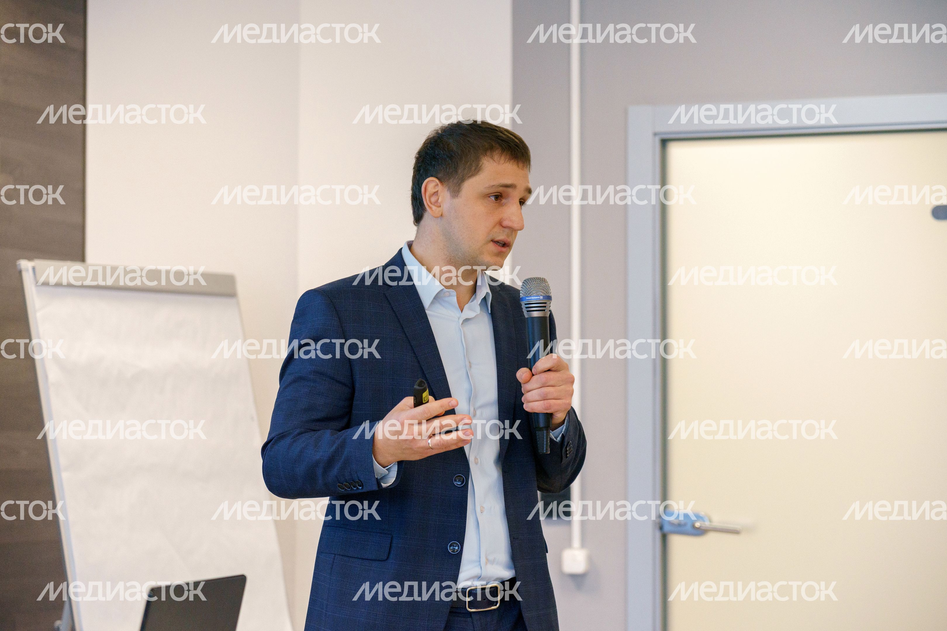 Семинар о работе системы обратной связи с жителями с работниками ЖКХ Семинар о работе системы обратной связи с жителями с работниками ЖКХ