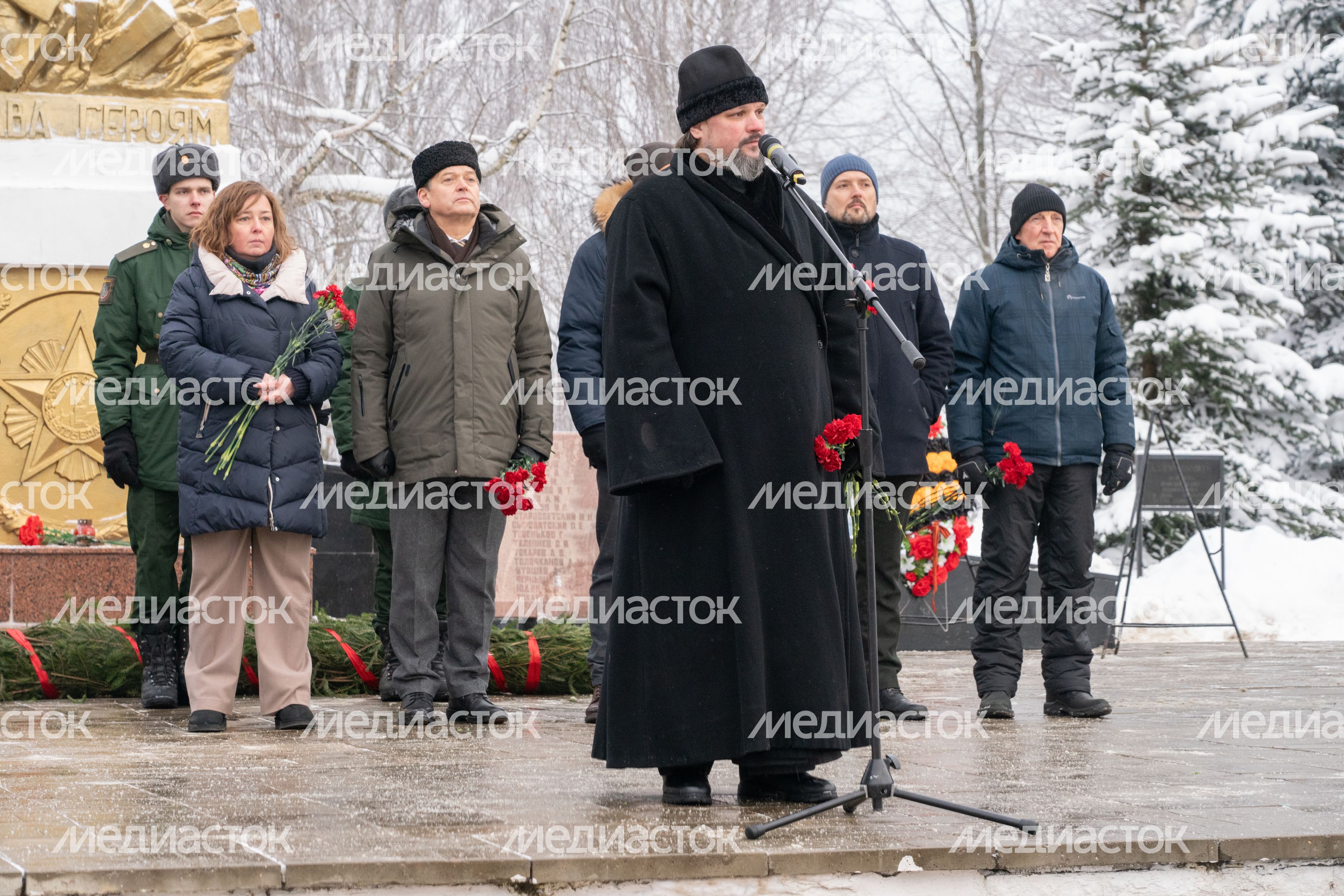 Красногорск. Митинг «Битва под Москвой» в деревне Нефедьево Красногорск. Митинг «Битва под Москвой» в деревне Нефедьево