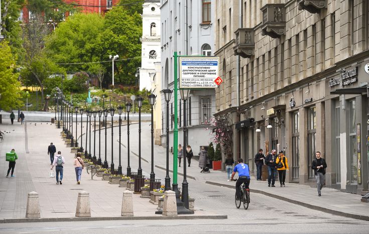 Повседневная жизнь в Москве в период цветения