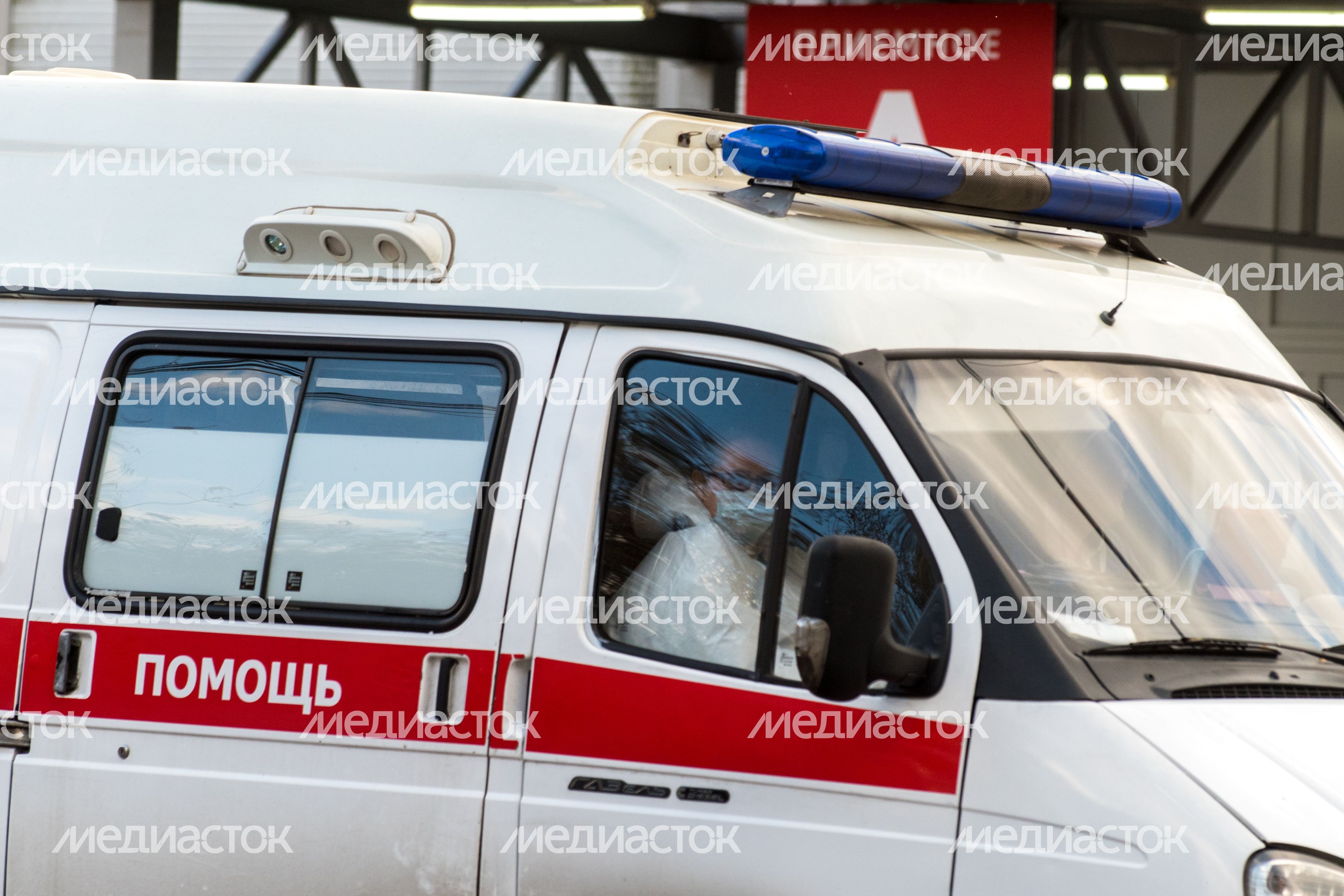 Временный госпиталь в конгрессно-выставочном центре «Сокольники» Временный госпиталь в конгрессно-выставочном центре «Сокольники»