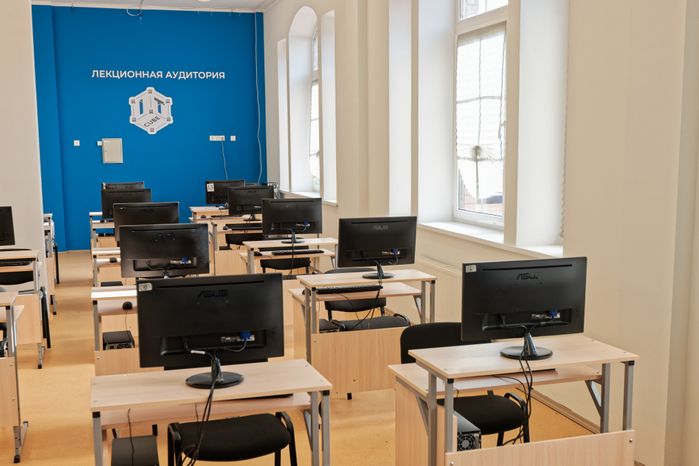IT-куб в школе «Лидер» в Химках