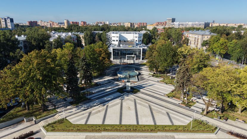 Благоустройство площади Мира в Мытищах