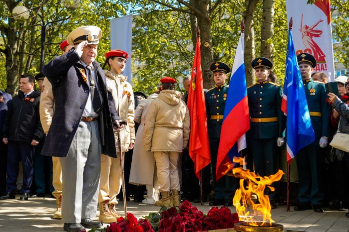 Зажжение Вечного огня в Королеве
