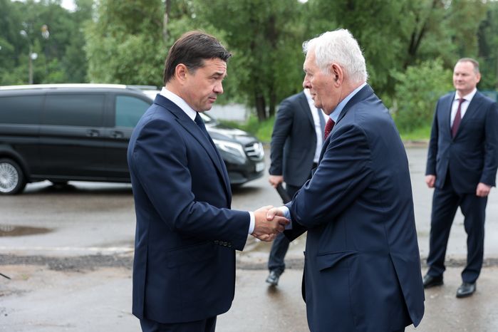 Закладка камня в основание многопрофильного детского центра «Московская областная детская больница» в Красногорске