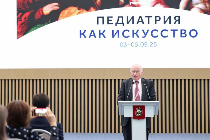 Лео Бокерия поприветствовал участников VI Cъезда детских врачей Московской области