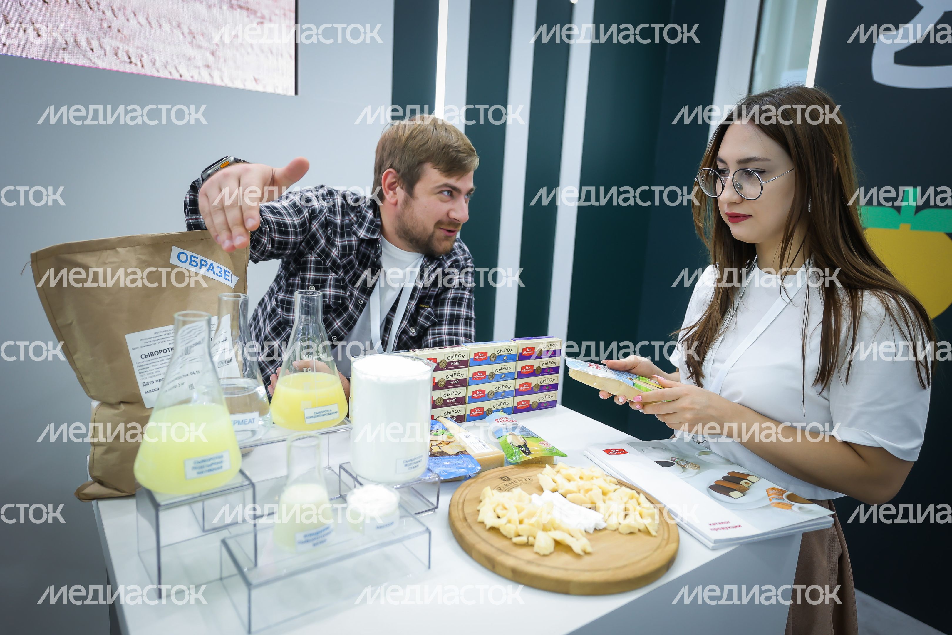 Стенд "Подмосковье - пространство возможностей" на 26-й агропромышленной выставке "Золотая осень" Стенд "Подмосковье - пространство возможностей" на 26-й агропромышленной выставке "Золотая осень"