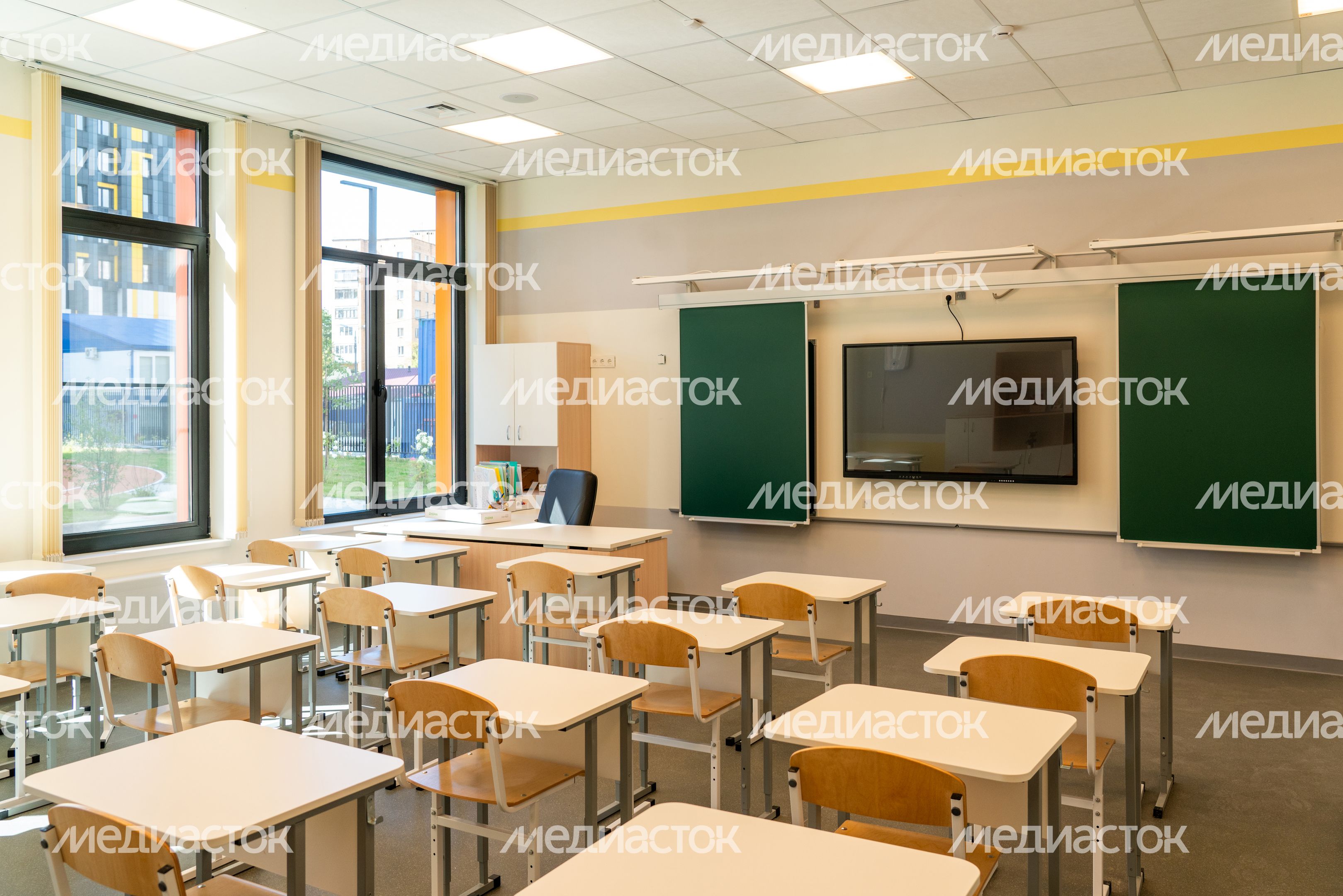Учебный класс в новой начальной школе гимназии №7 им. Д.П. Яковлева в Красногорске Учебный класс в новой начальной школе гимназии №7 им. Д.П. Яковлева в Красногорске