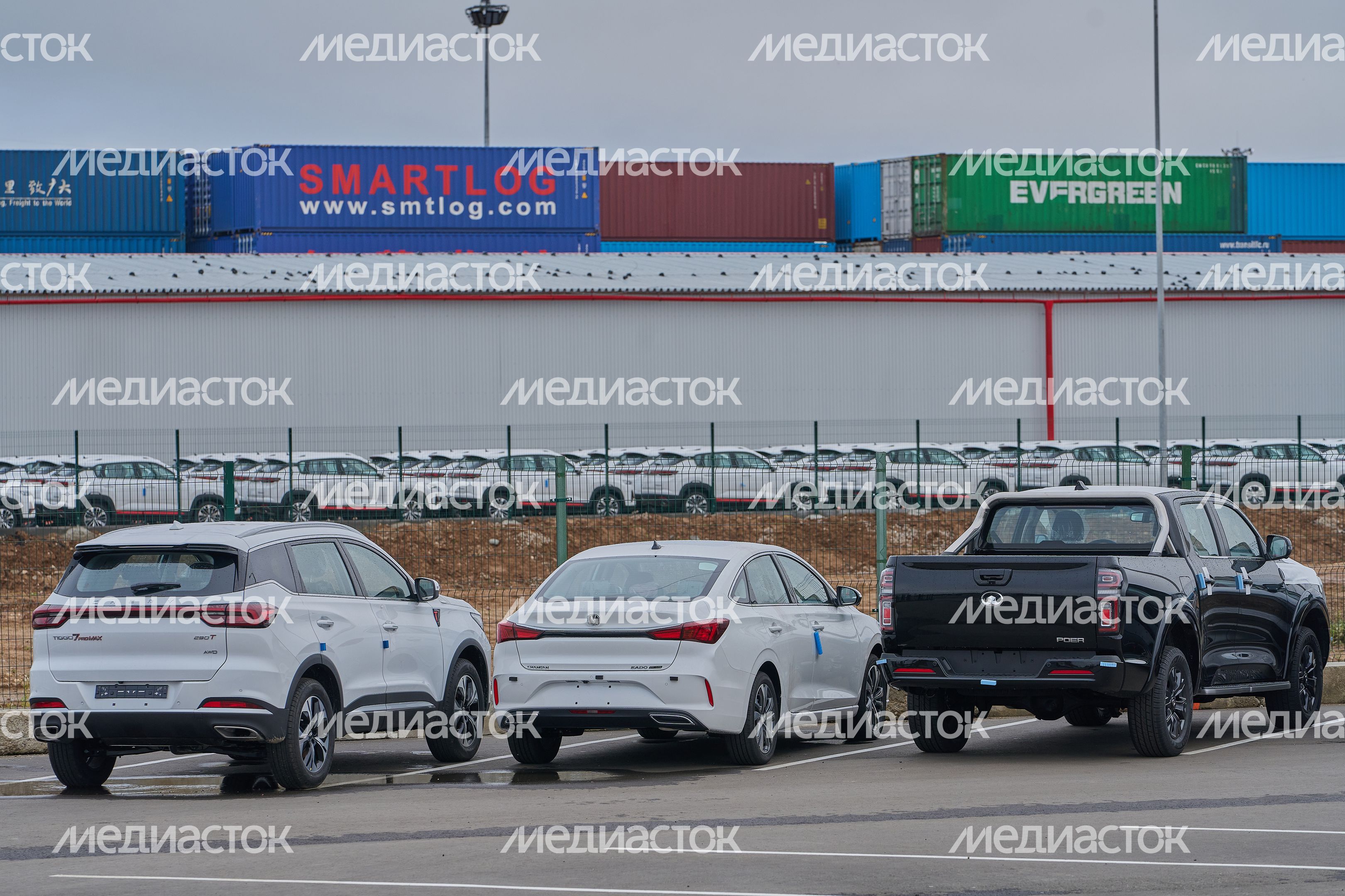 Терминально-логистический центр "Белый Раст" под Дмитровом Терминально-логистический центр "Белый Раст" под Дмитровом