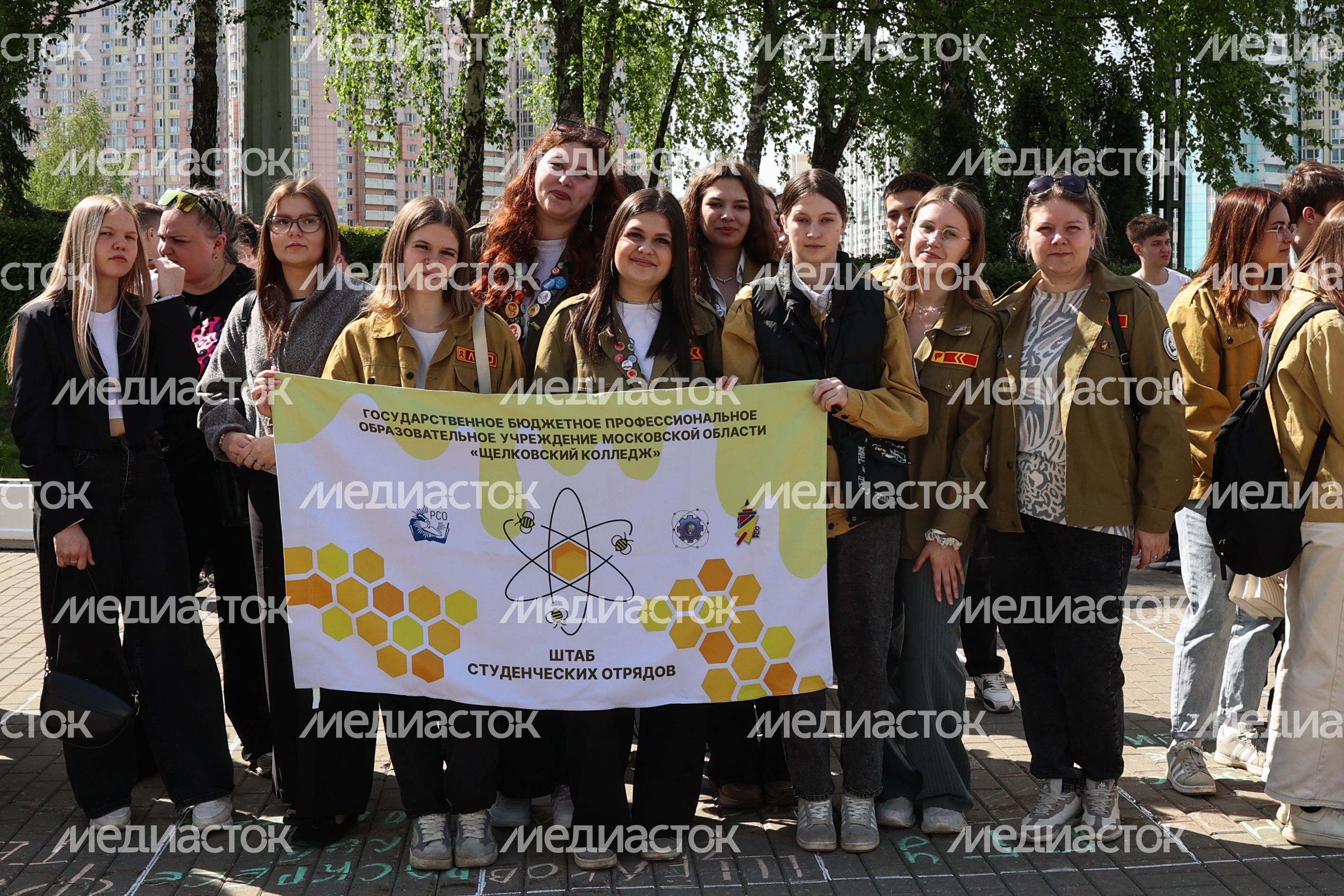 Студенческие отряды Подмосковья открыли летний трудовой семестр Студенческие отряды Подмосковья открыли летний трудовой семестр