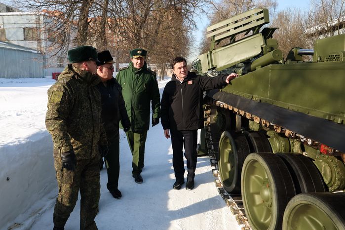 Андрей Воробьев поздравил военнослужащих 45-й отдельной гвардейской инженерной бригады