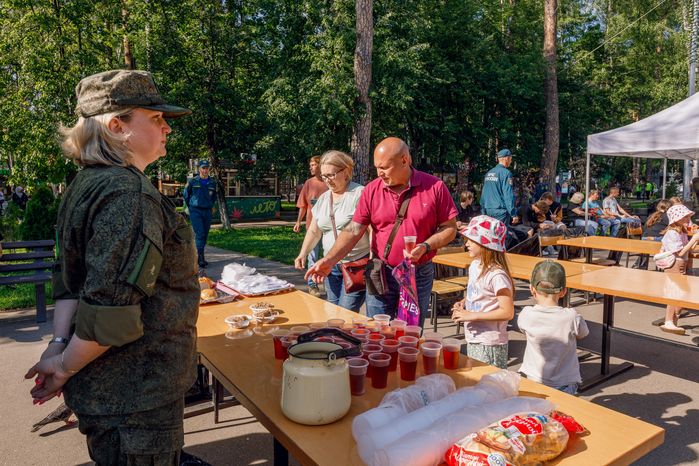 Полевая кухня на патриотическом фестивале «Гордость поколений» в Ногинске Богородского округа