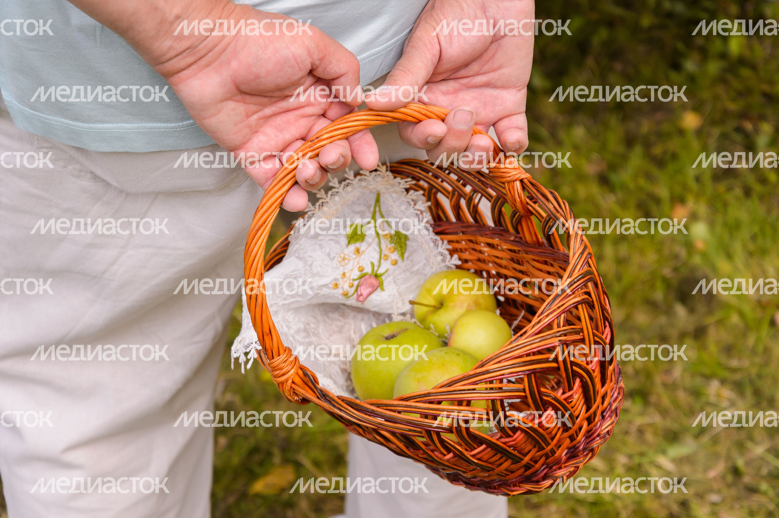 Чехов. Мелихово. Фольклорный фестиваль "Три Спаса"