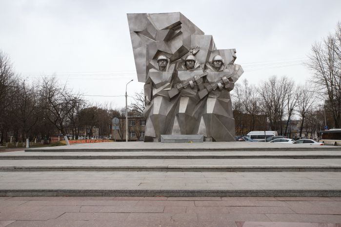 Памятник подольским курсантам