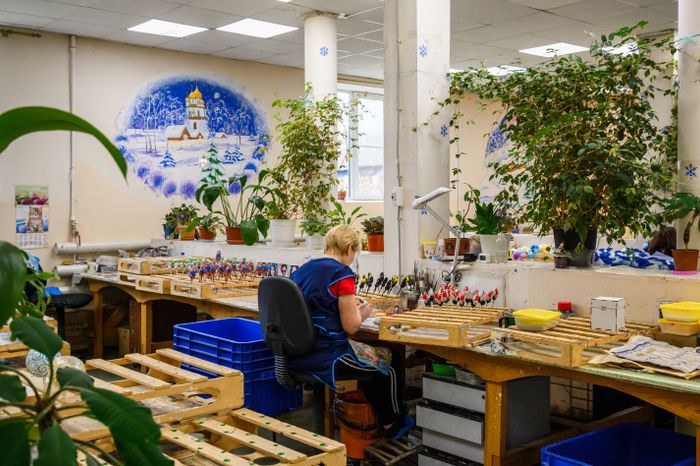 Елочные игрушки ручной работы фабрики «Иней» из Сергиево-Посадского округа