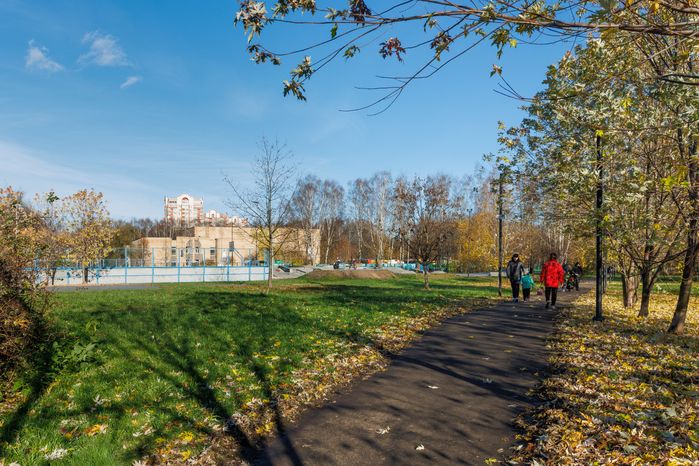 Городской парк культуры и отдыха Долгопрудного осенью