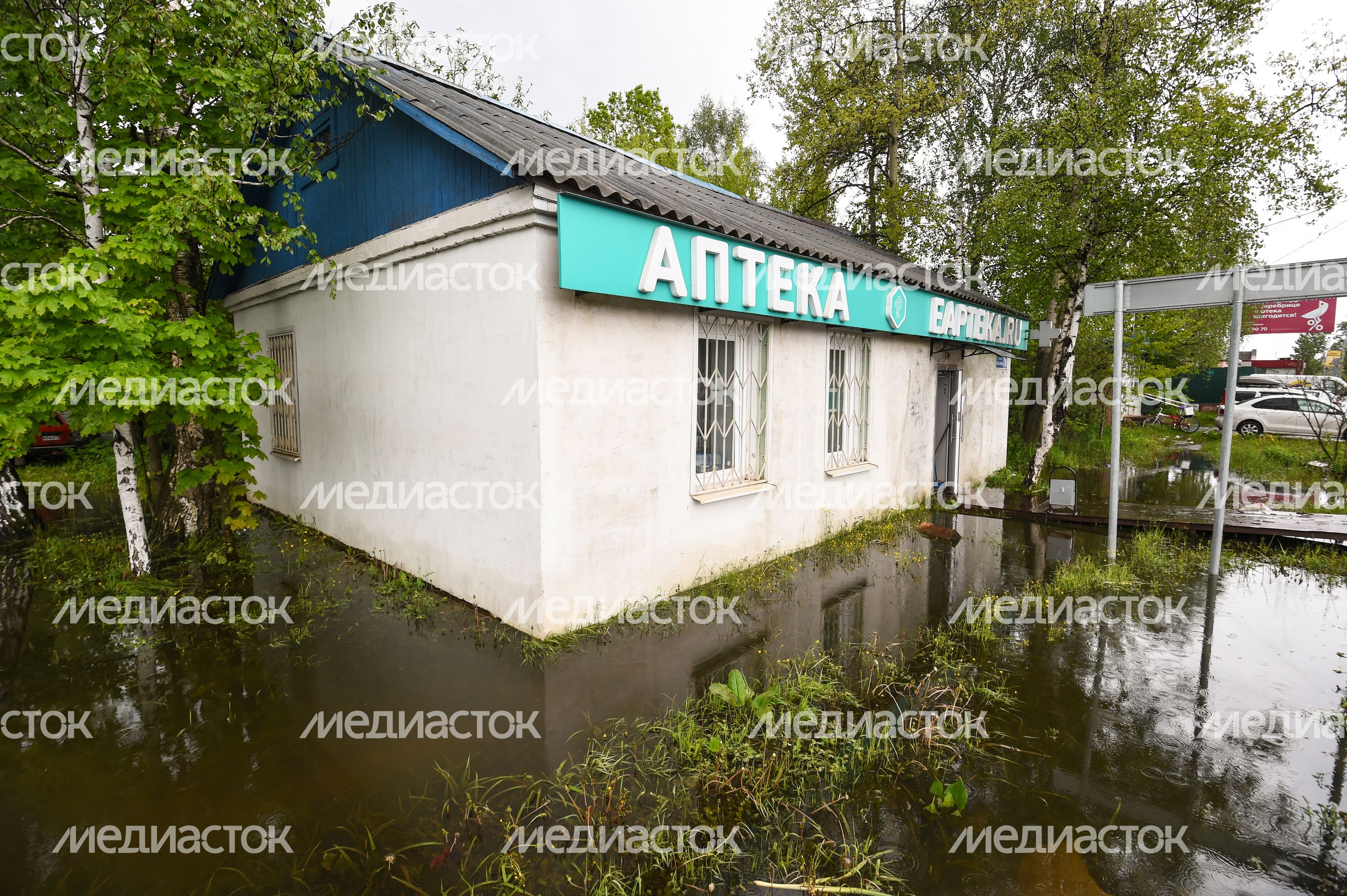 Кадры с мест подтоплений в Красногорске
