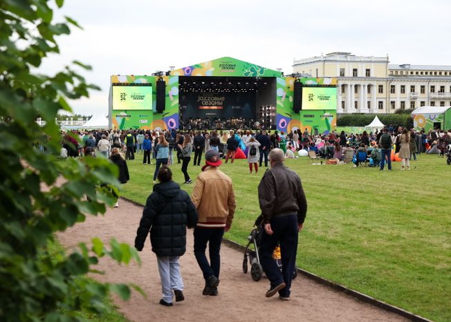XI Международный фестиваль "Jazzовые сезоны" в Архангельском