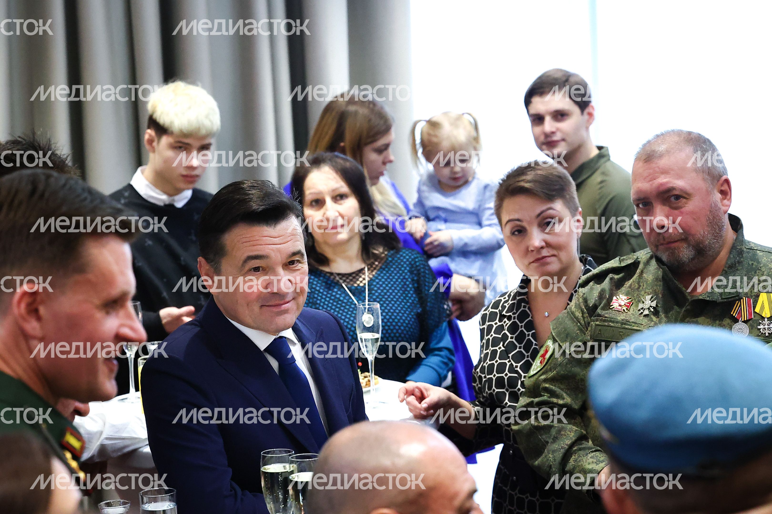 Награждение добровольцев из отряда «БАРС» Губернатором Подмосковья
