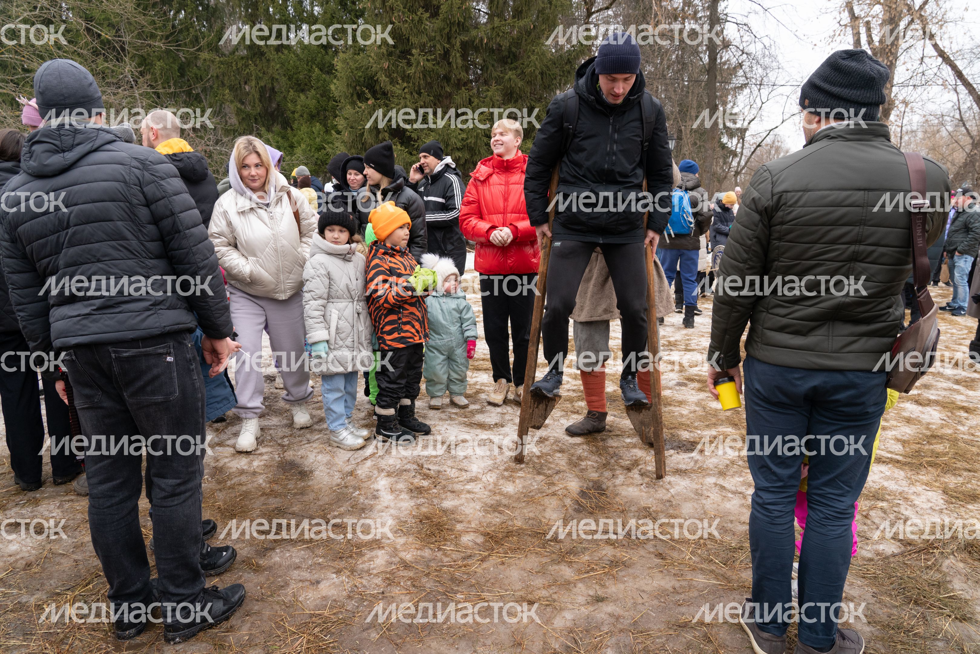 Масленица в парке "Захарово". Одинцовский округ